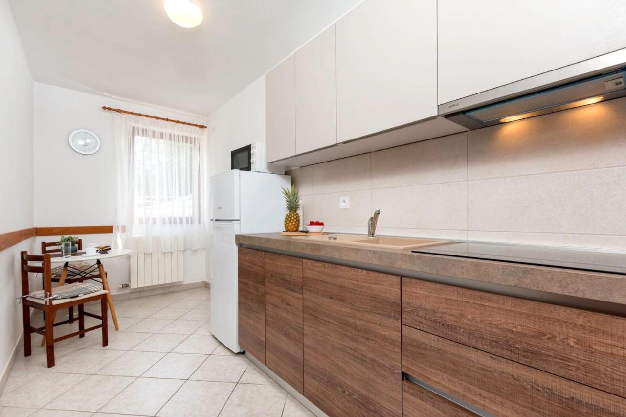 Apartments Mirjan 2000 فاجانا المظهر الخارجي الصورة